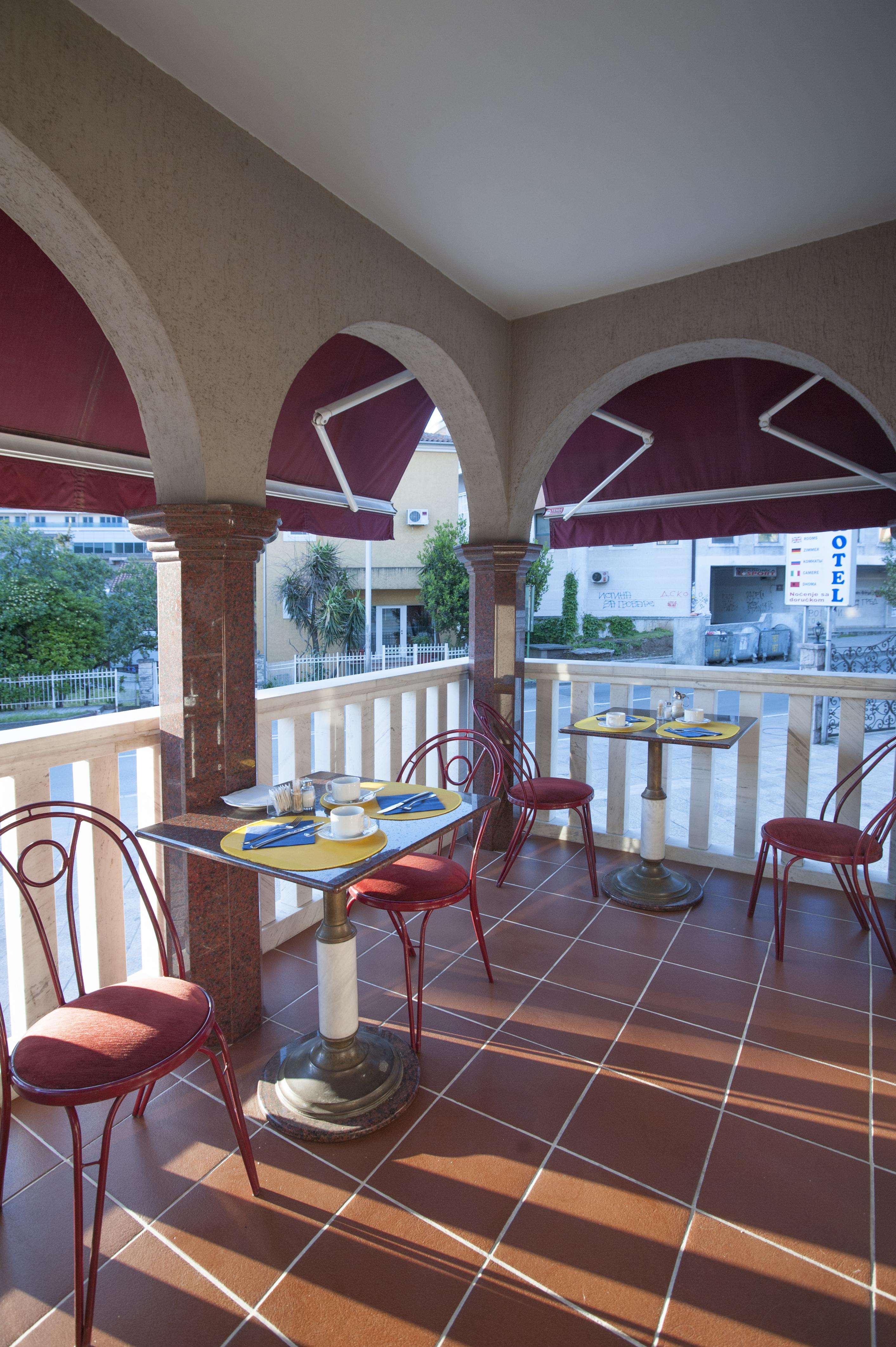 Hotel Vila Lux Budva Eksteriør billede