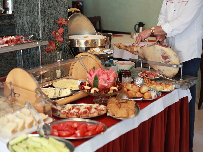Hotel Vila Lux Budva Eksteriør billede