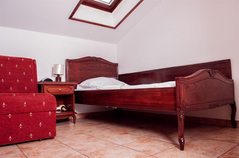 Hotel Vila Lux Budva Eksteriør billede
