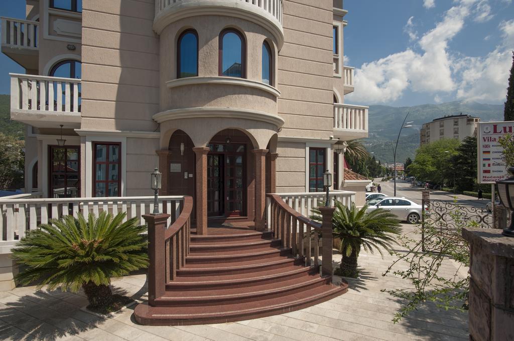 Hotel Vila Lux Budva Eksteriør billede