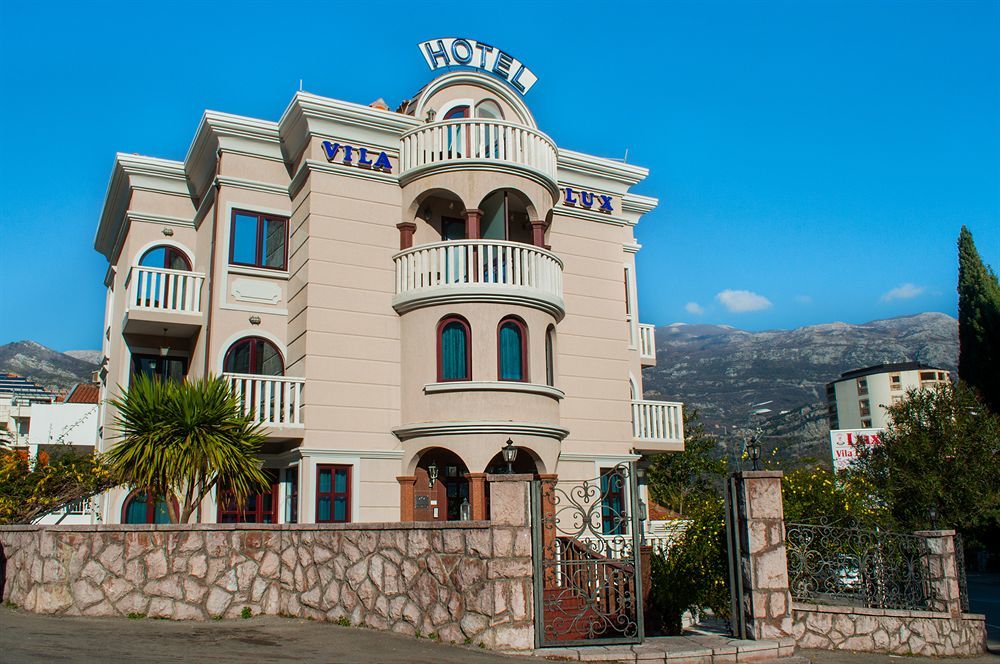 Hotel Vila Lux Budva Eksteriør billede
